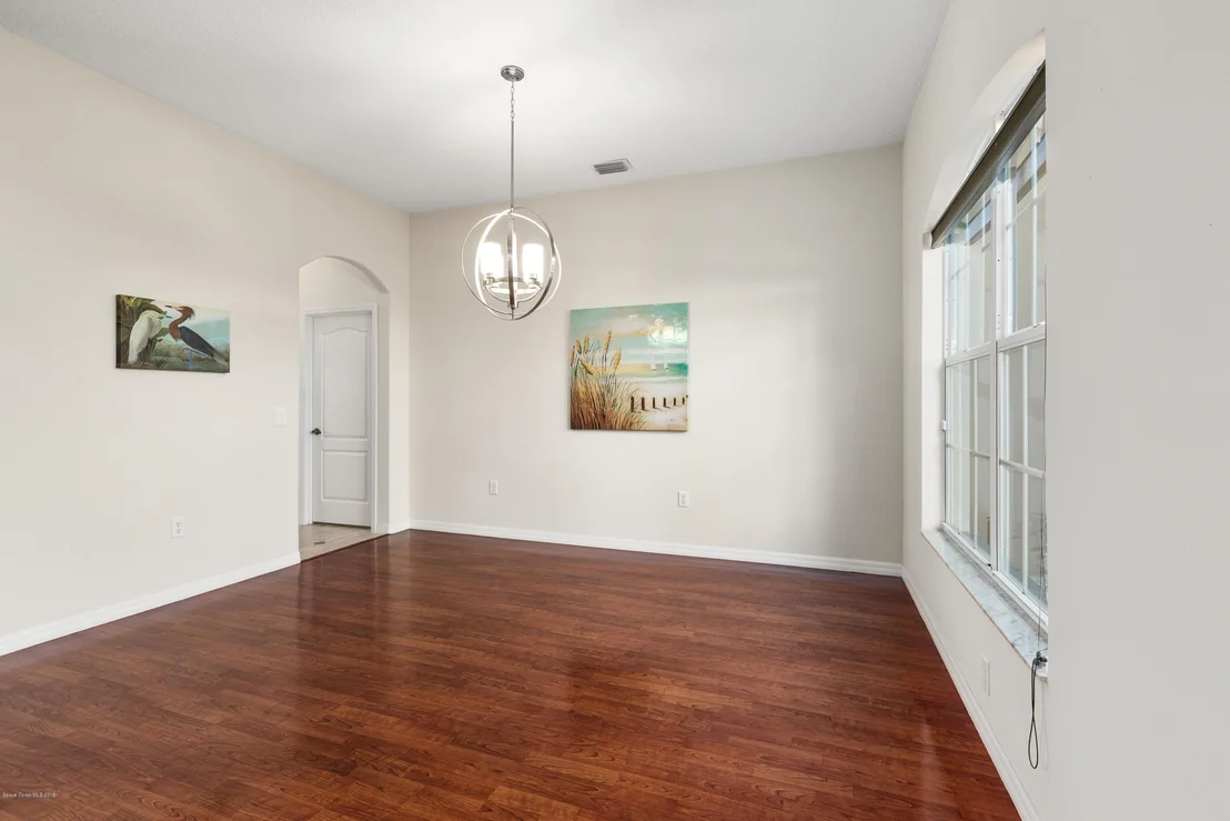 Photo of 2212 Woodfield Circle