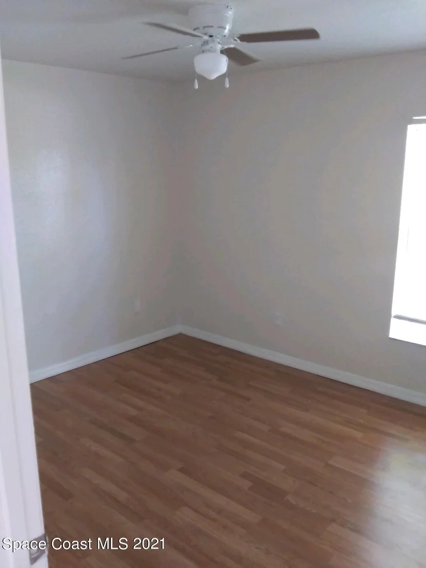Photo of 657 Floyd Street