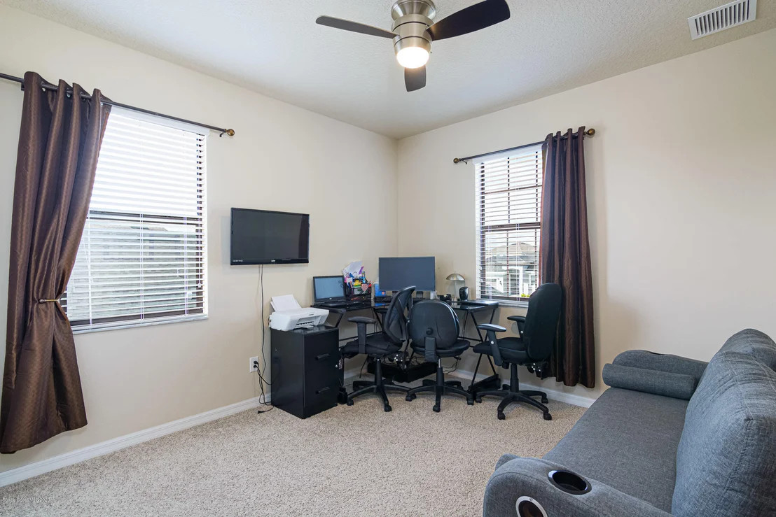 Photo of 2890 Casterton Drive