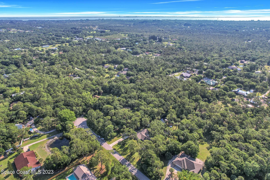 Photo of 2365 Homestead Lane