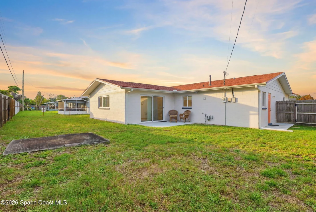 Photo of 908 Jefferson Road
