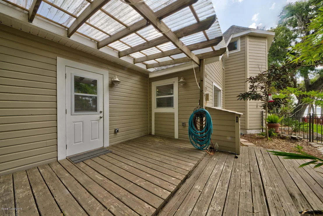 Photo of 4013 Indian River Drive N