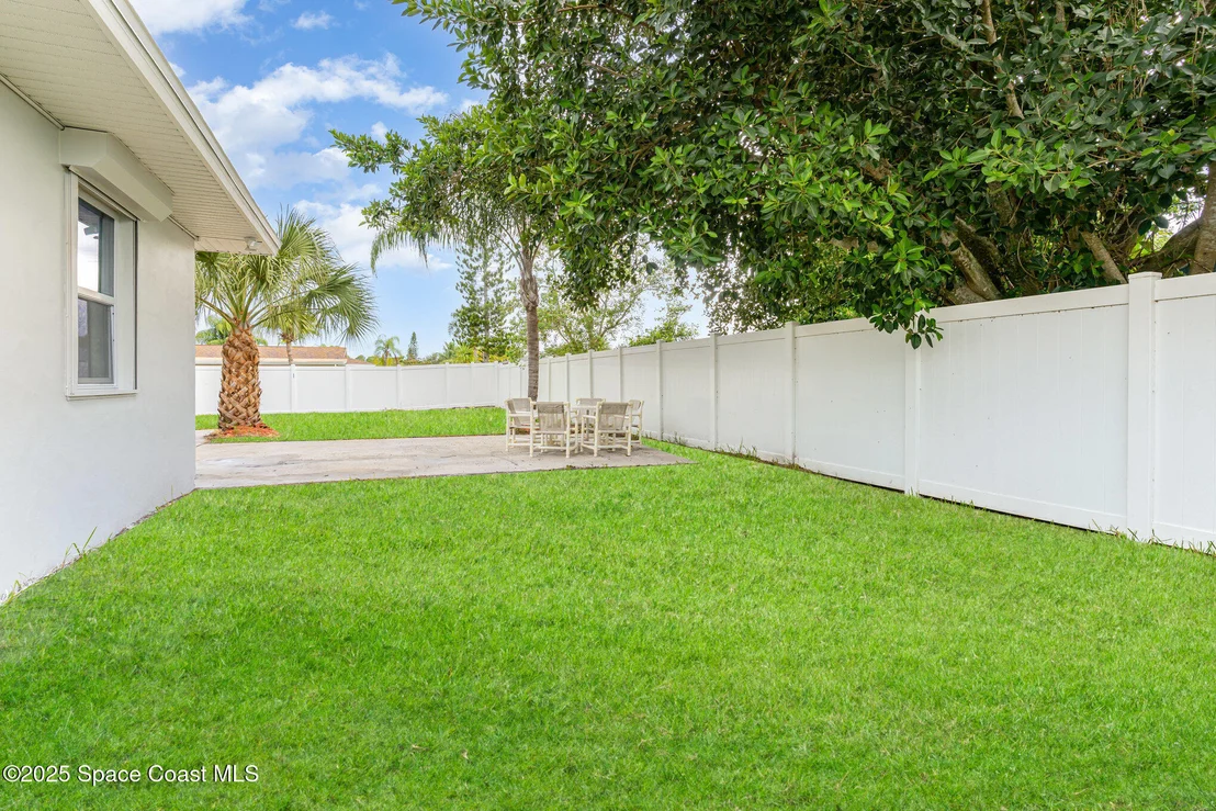Photo of 750 Burman Lane NE