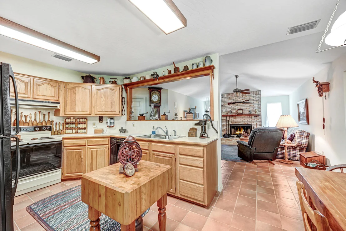 Photo of 1845 Whispering Oaks Circle
