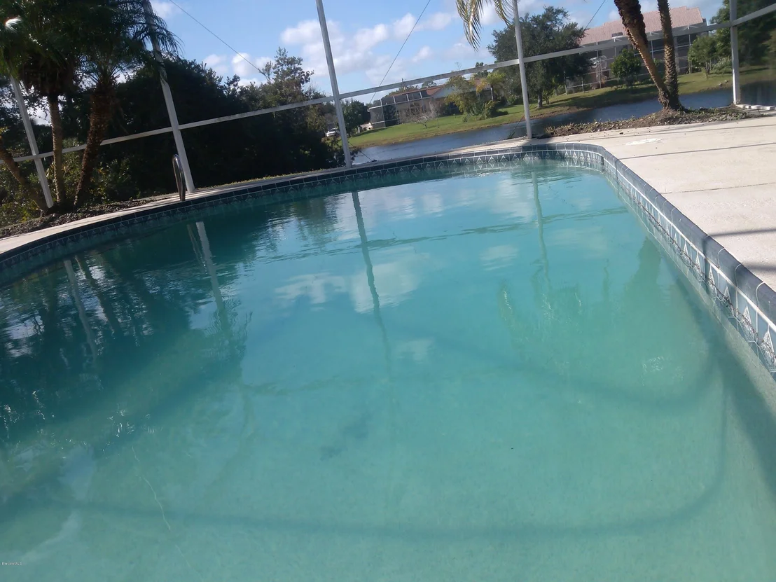 Photo of 4474 Long Lake Road