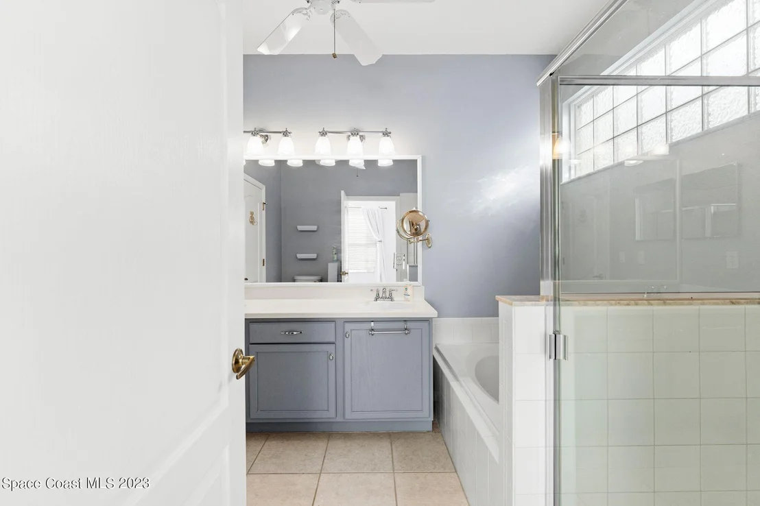 Photo of 241 Oyster Lane