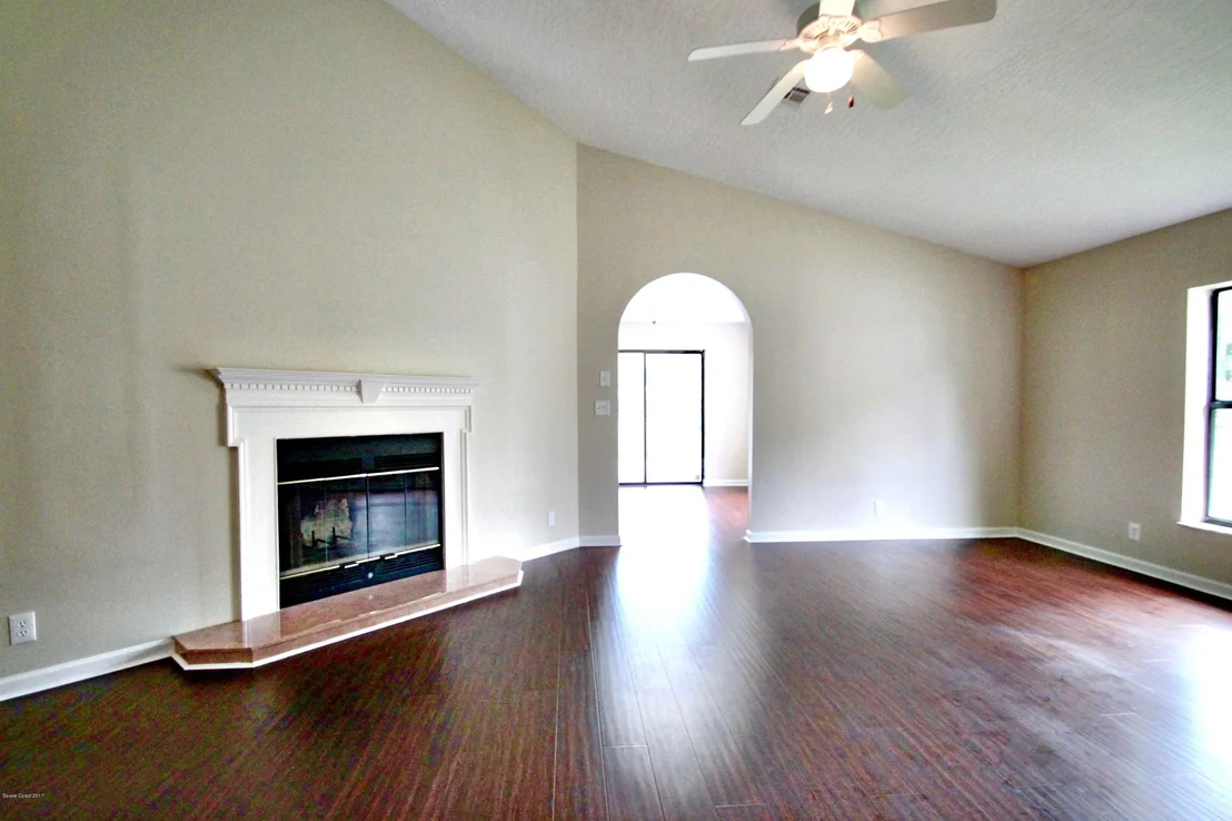 Photo of 422 Joy Haven Drive
