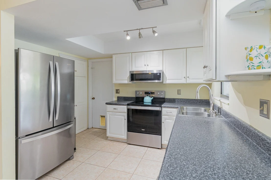 Photo of 757 Angle Street NE