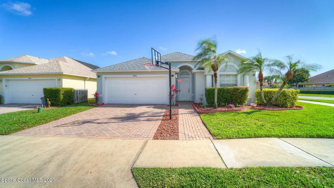 Photo of 5390 Somerville Drive