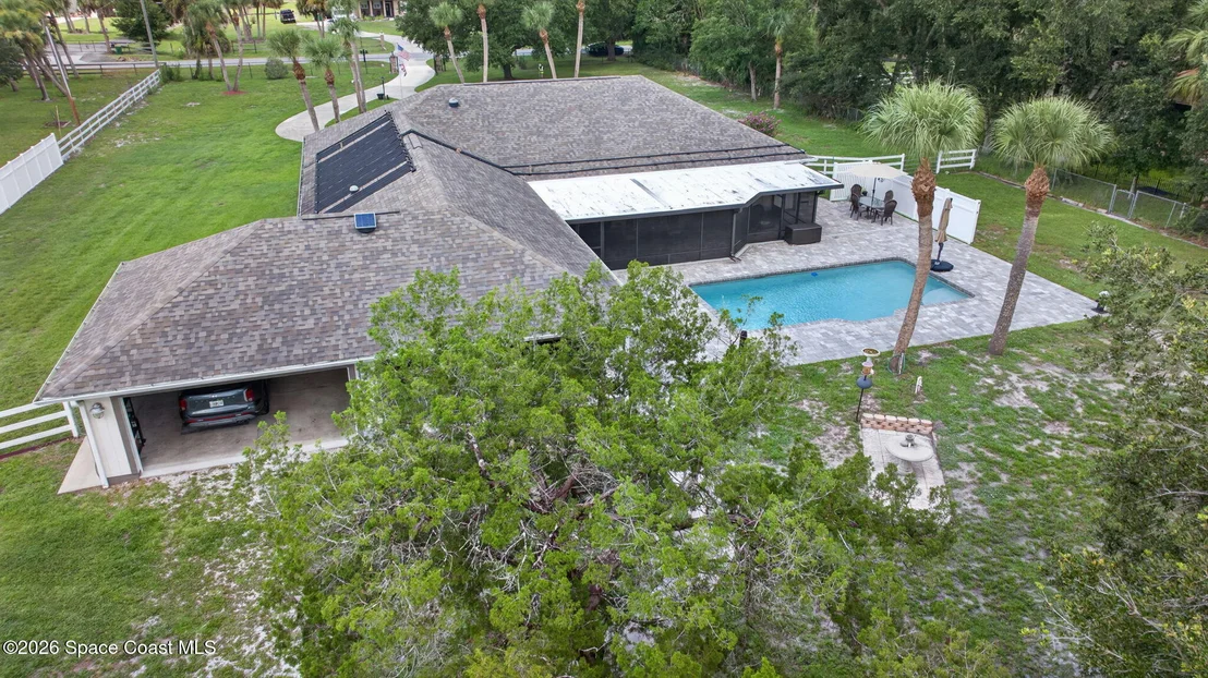 Photo of 5365 Pine Street