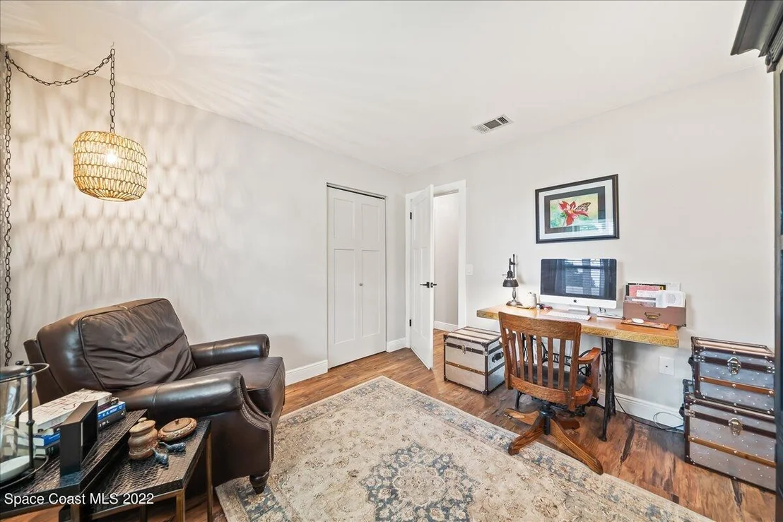 Photo of 3273 Fairview Drive