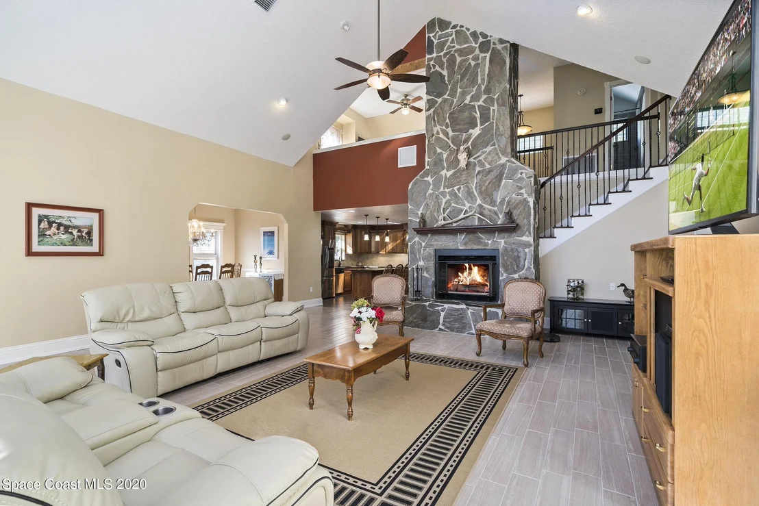 Photo of 1460 Cox Road
