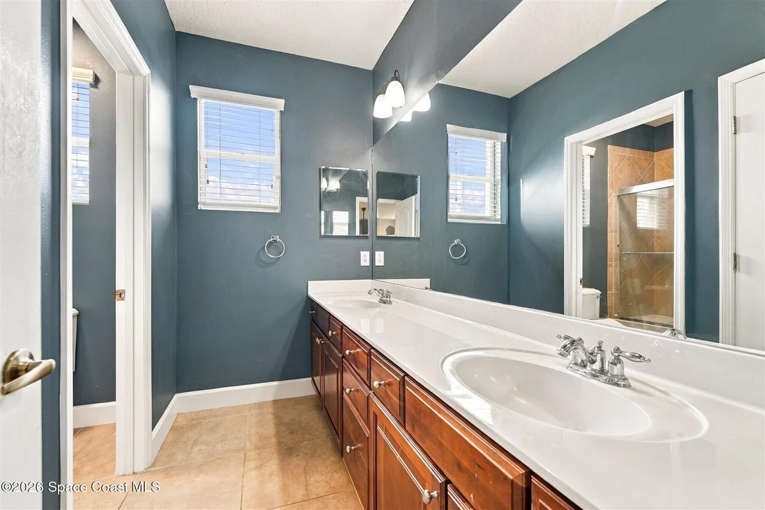 Photo of 1329 Tipperary Drive