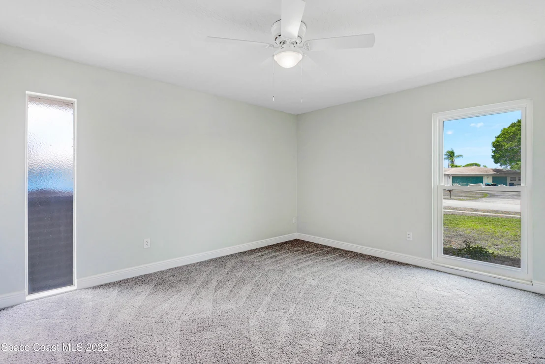 Photo of 950 Waialae Circle NE