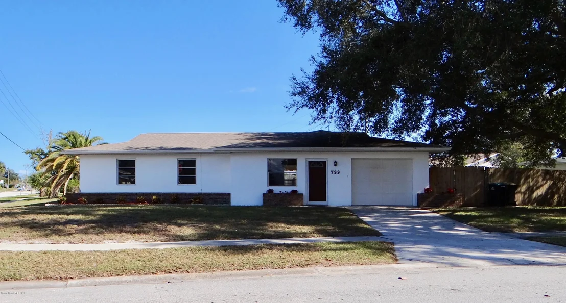 Photo of 799 Burman Lane NE