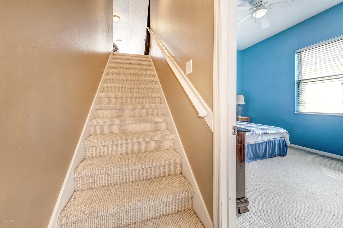 Photo of 1830 Windbrook Drive SE
