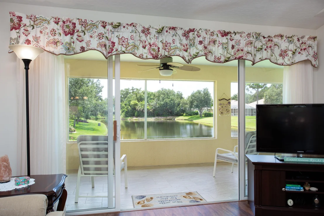 Photo of 1043 Spring Oak Drive