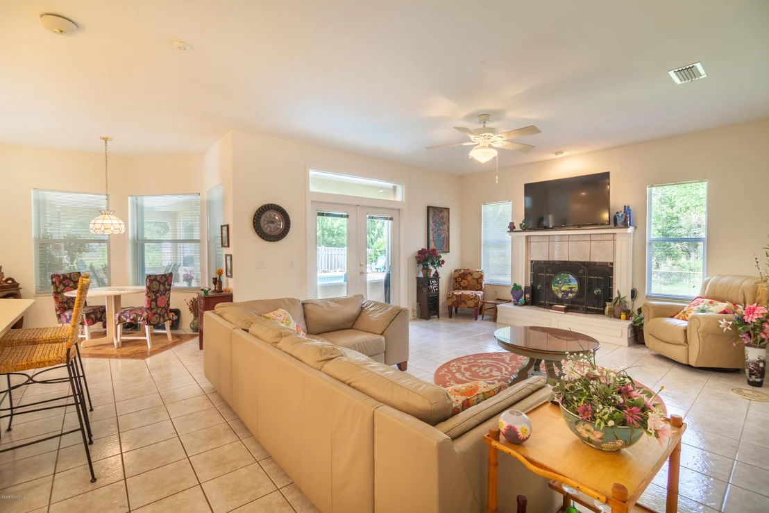 Photo of 4135 Indian River Drive N