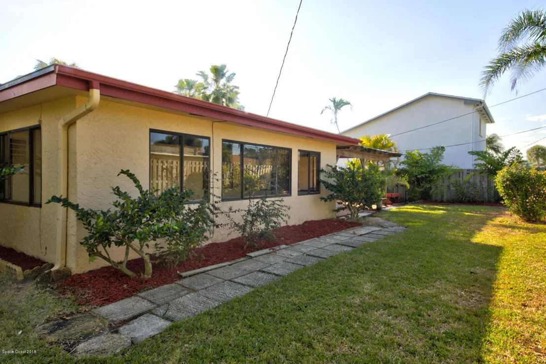 Photo of 356 Dorset Drive