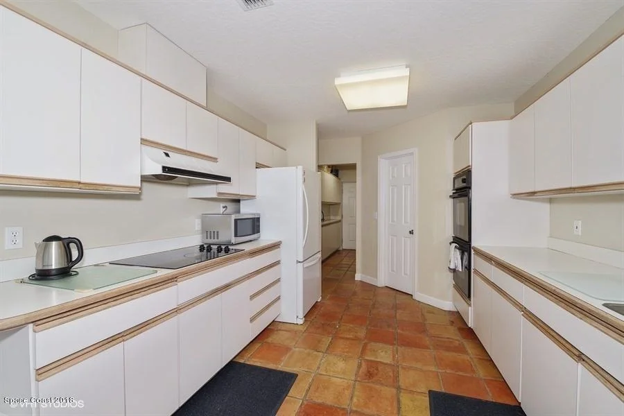 Photo of 839 Indian River Drive