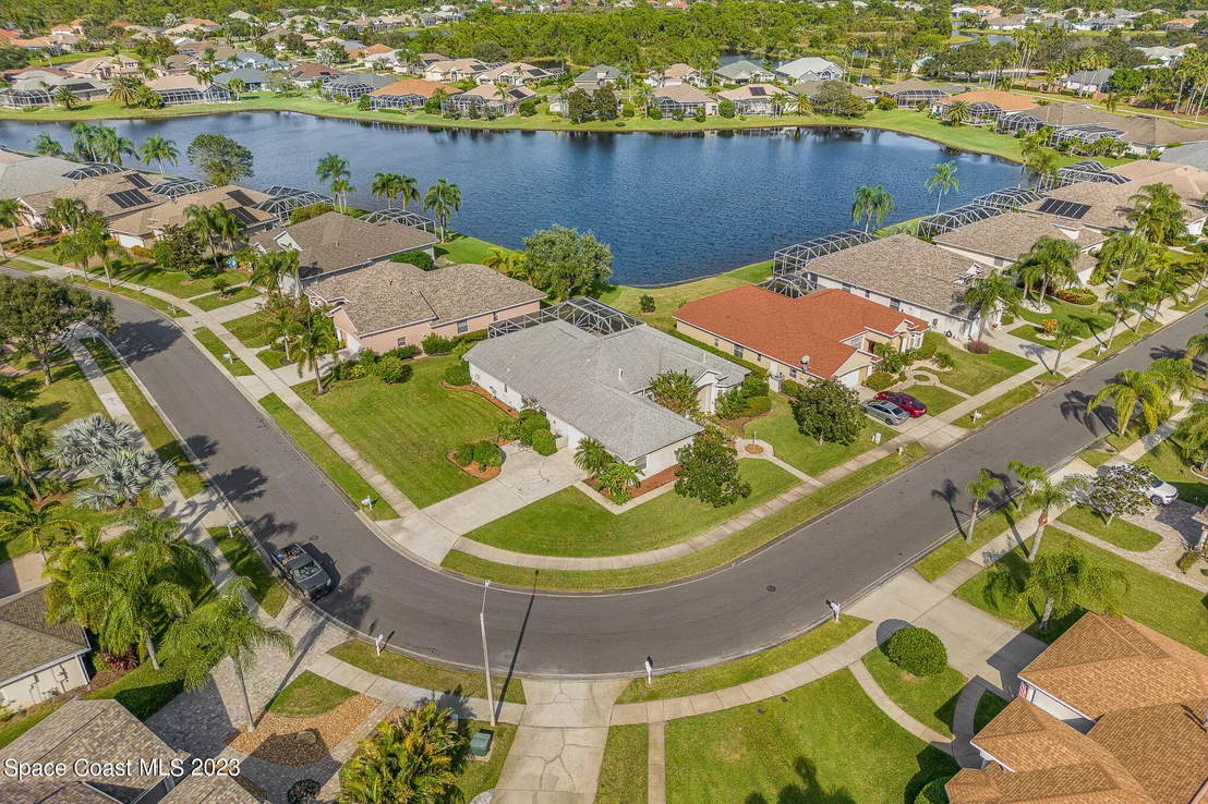 Photo of 990 Starling Way