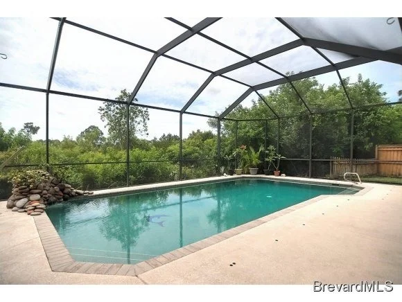 Photo of 4638 Alamanda