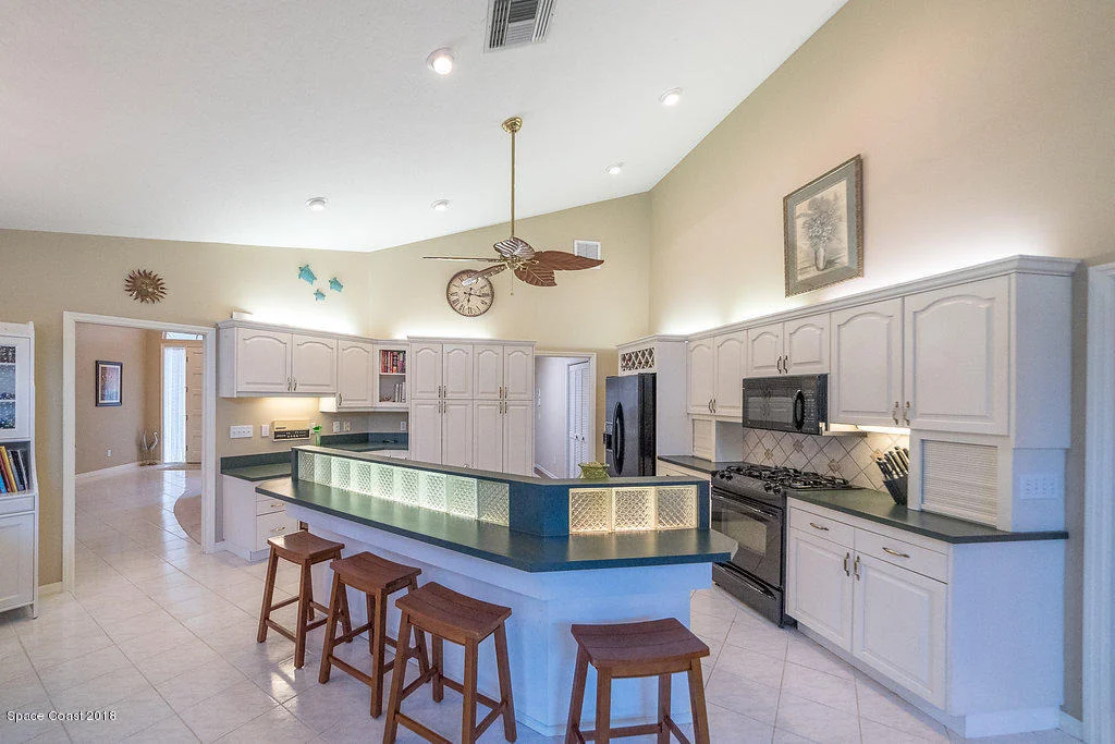 Photo of 302 Salida Drive