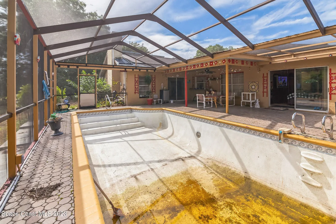 Photo of 2910 Summervale Drive