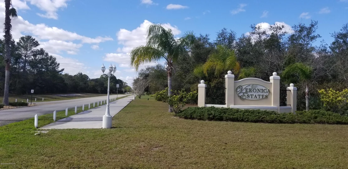 Photo of 3245 Peroutka Lane