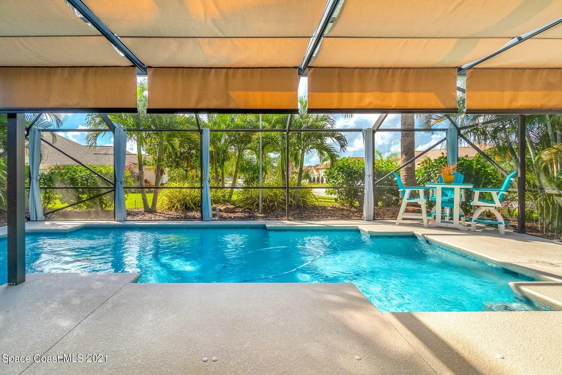 Photo of 1878 Auburn Lakes Drive