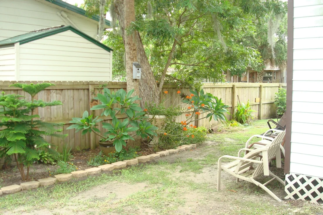 Photo of 8274 Baxter Point