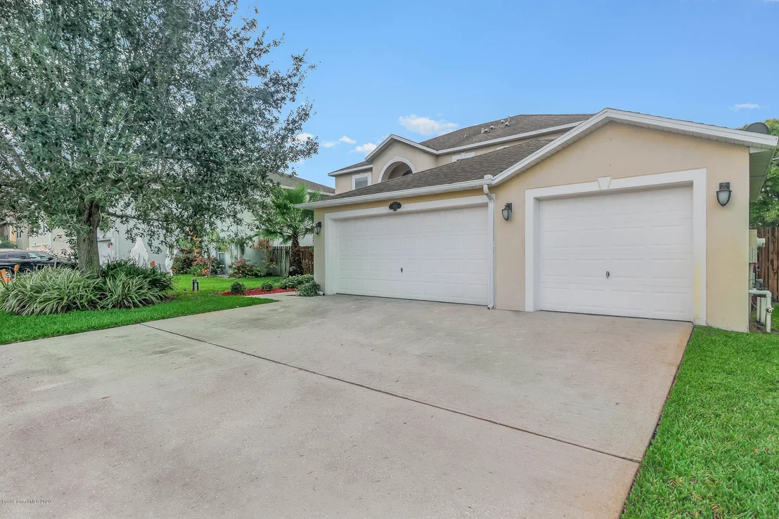 Photo of 1272 Sorento Circle