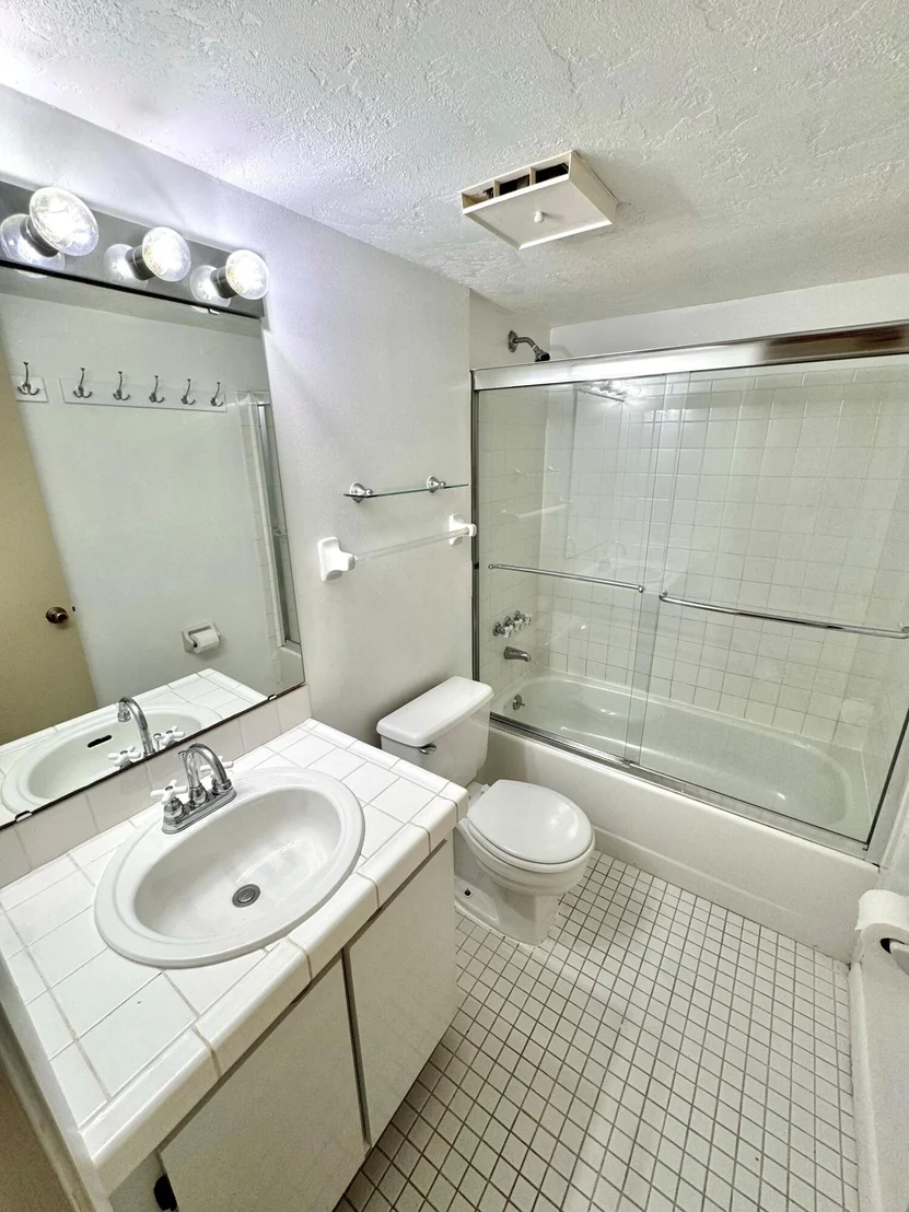 Photo of Unit 146 at 2935 Thrush Drive