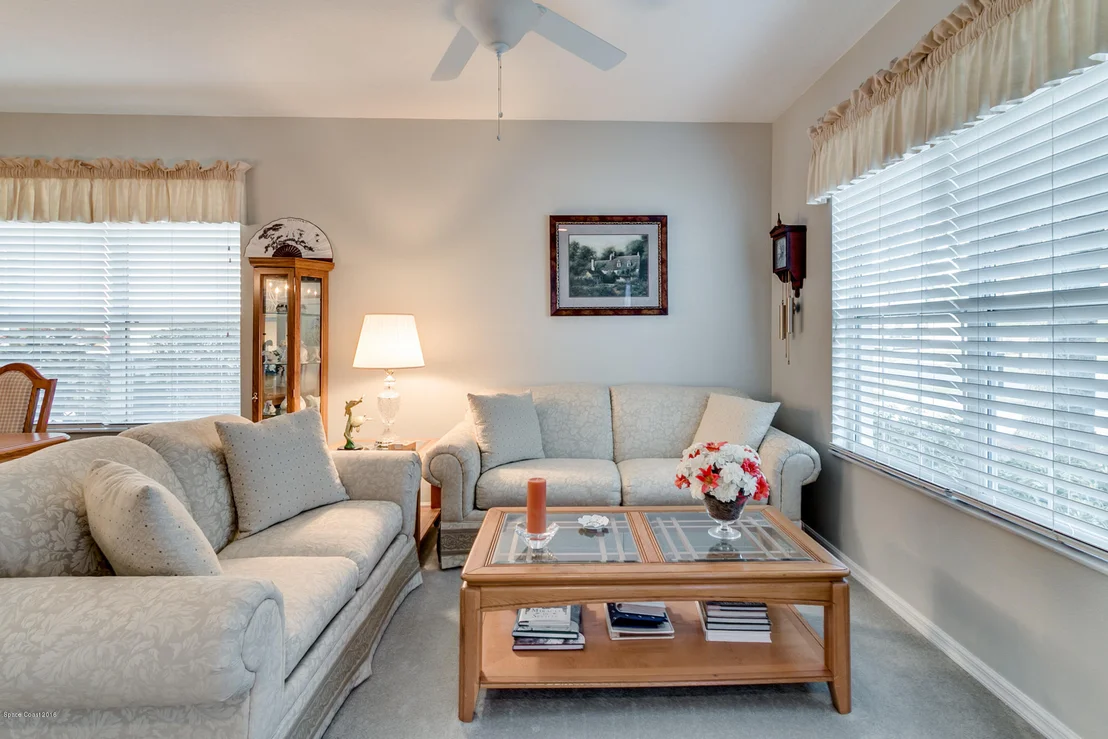 Photo of 4510 Portage