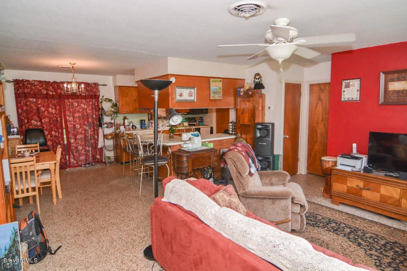 Photo of 982 Golf Street