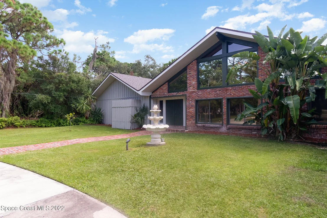 Photo of 2187 Turtle Mound Road
