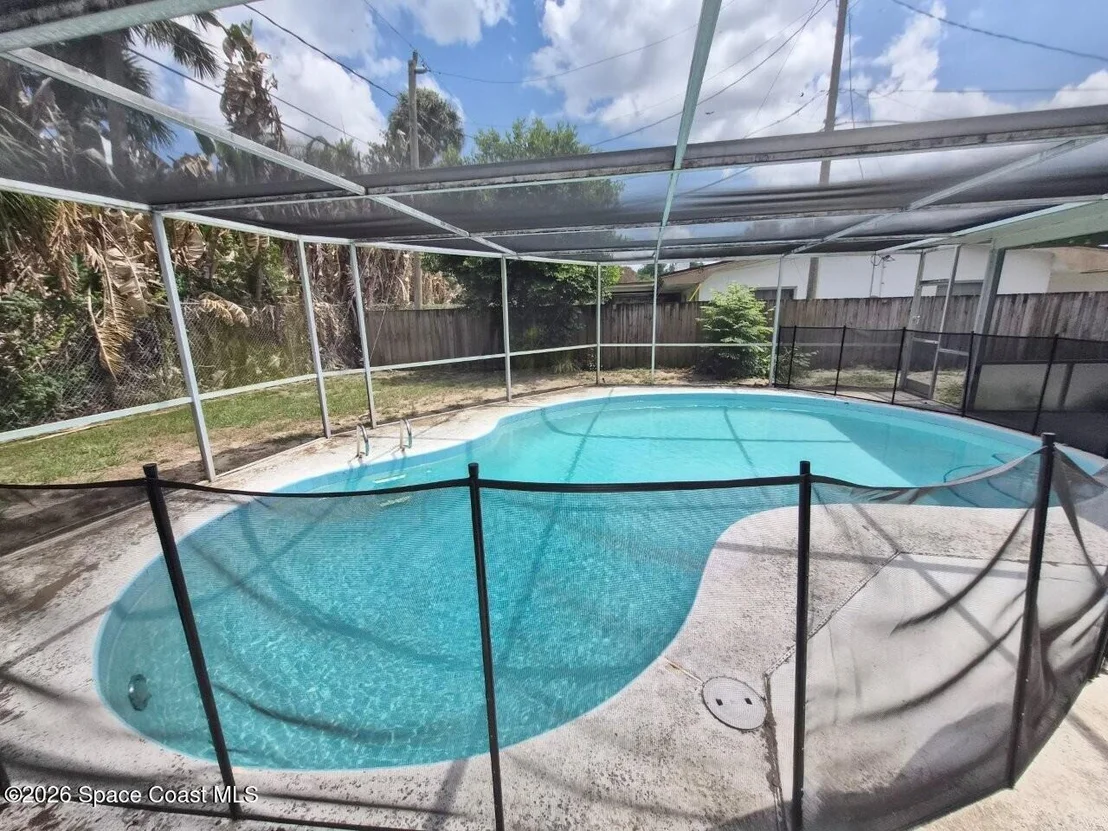 Photo of 3516 E Roundtree Drive