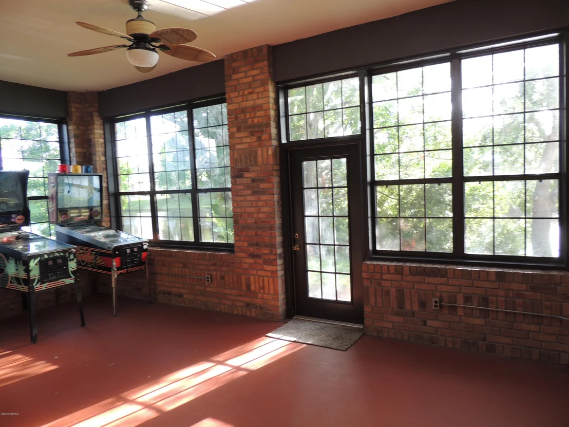 Photo of 170 Palm Circle