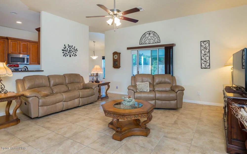 Photo of 141 Palm Circle