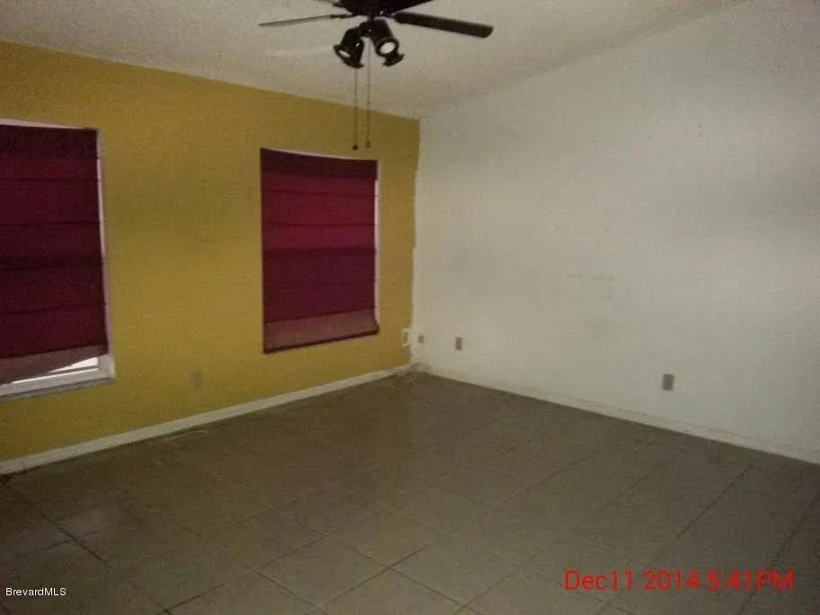 Photo of 4364 S Lakes Circle