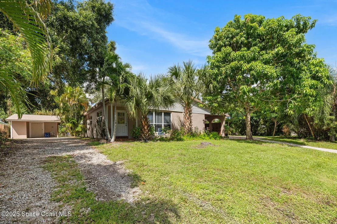 Photo of 2902 Emory Street