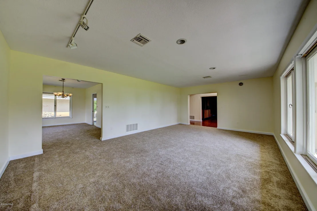 Photo of 2205 ROCKLEDGE Drive