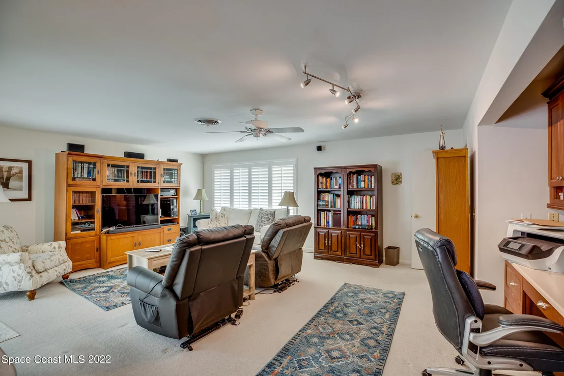 Photo of 685 Glenview Terrace