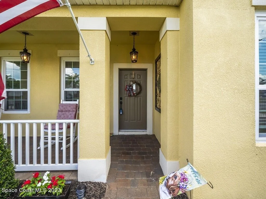 Photo of 3233 Hawthorne Avenue