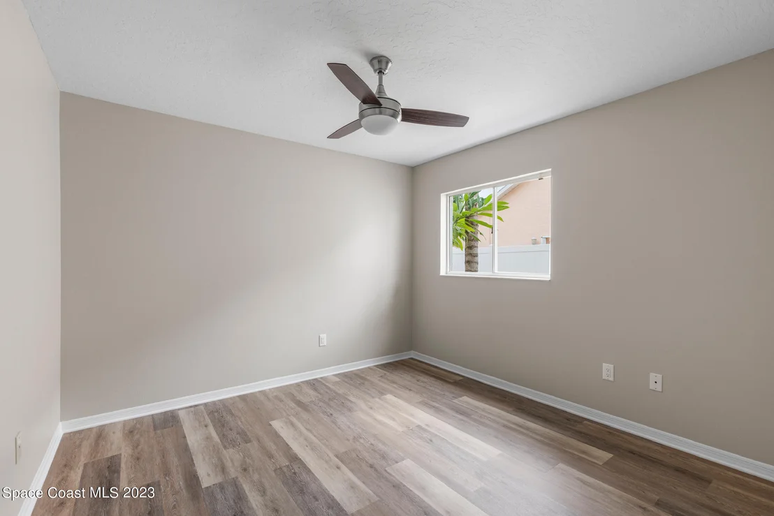 Photo of 1030 Pelican Lane