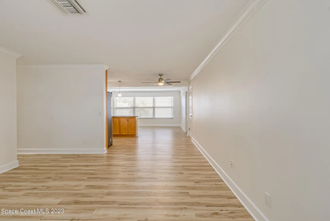 Photo of 842 Ixora Drive