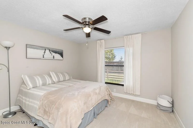 Photo of 902 Black Pine Court