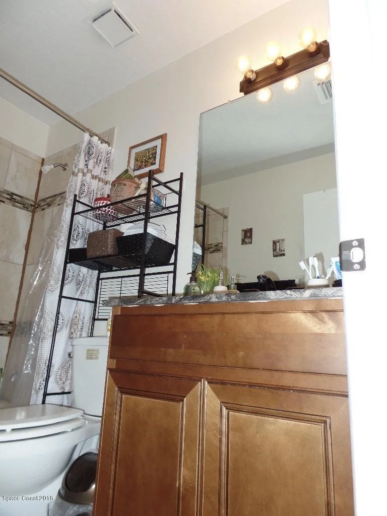 Photo of 1109 Goldenrod Circle NE