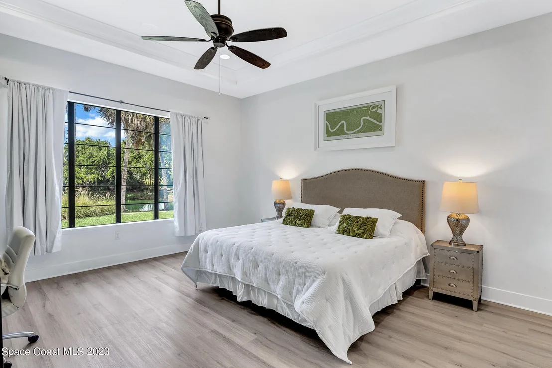 Photo of 184 Whaler Drive