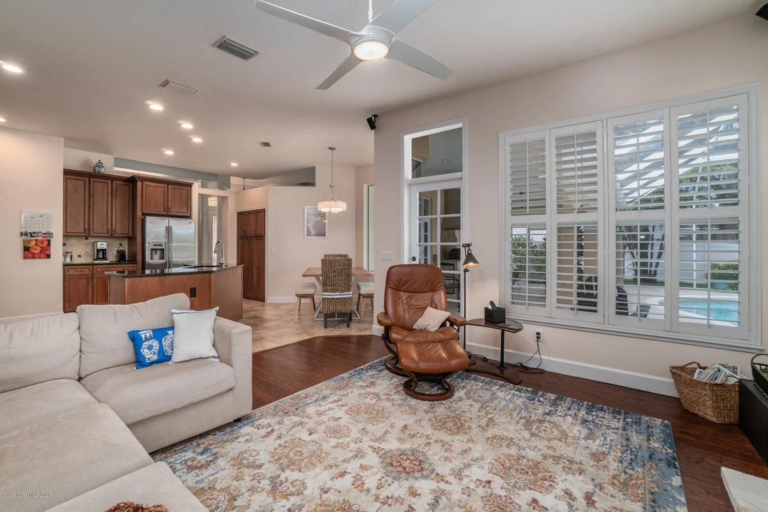 Photo of 702 Sanderling Drive